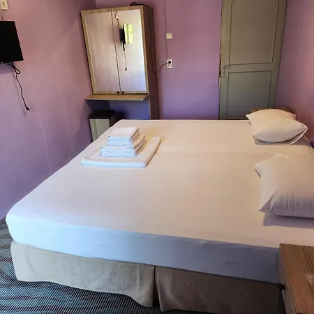 Masal Hotel *
